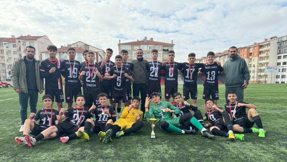 Şehit Mustafa Tekgül Anadolu Lisesi Futbol Takımı İlimizi Temsil Edecek.