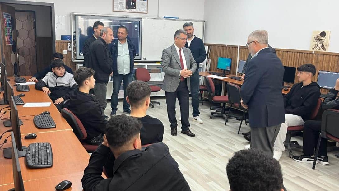 Mesleki Eğitim Merkezi İstihdamın kalbidir..